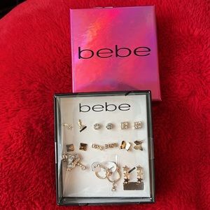 Bebe earrings in box
